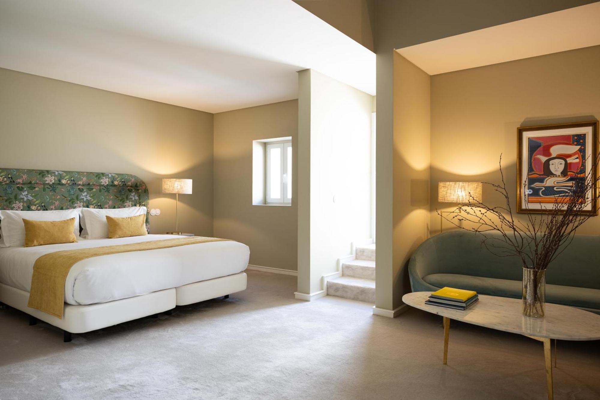 Dear - Valmor Palace Guest house 4*