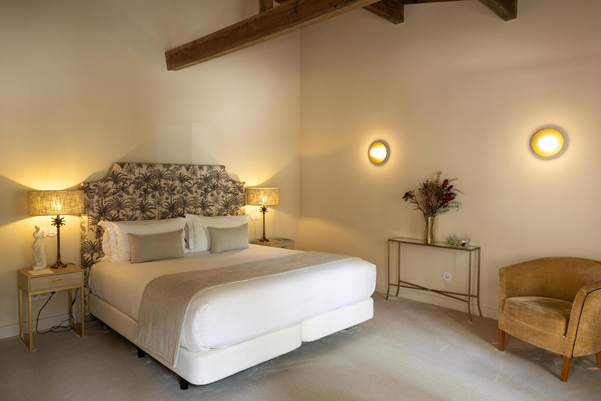 Dear - Valmor Palace Lisboa